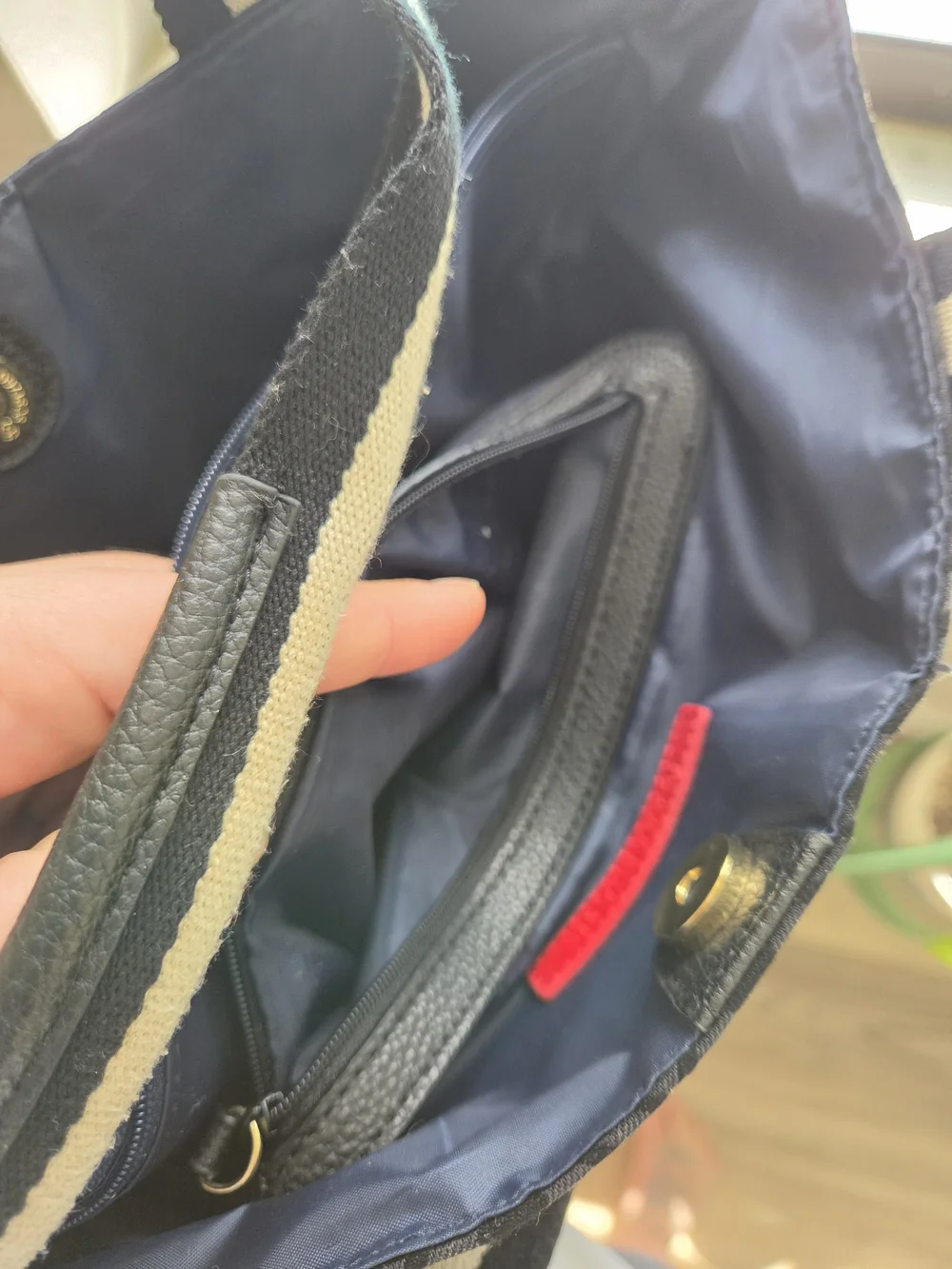 Tommy Hilfiger Navy Tote Bag with Contrast Straps - Picture 5 of 16